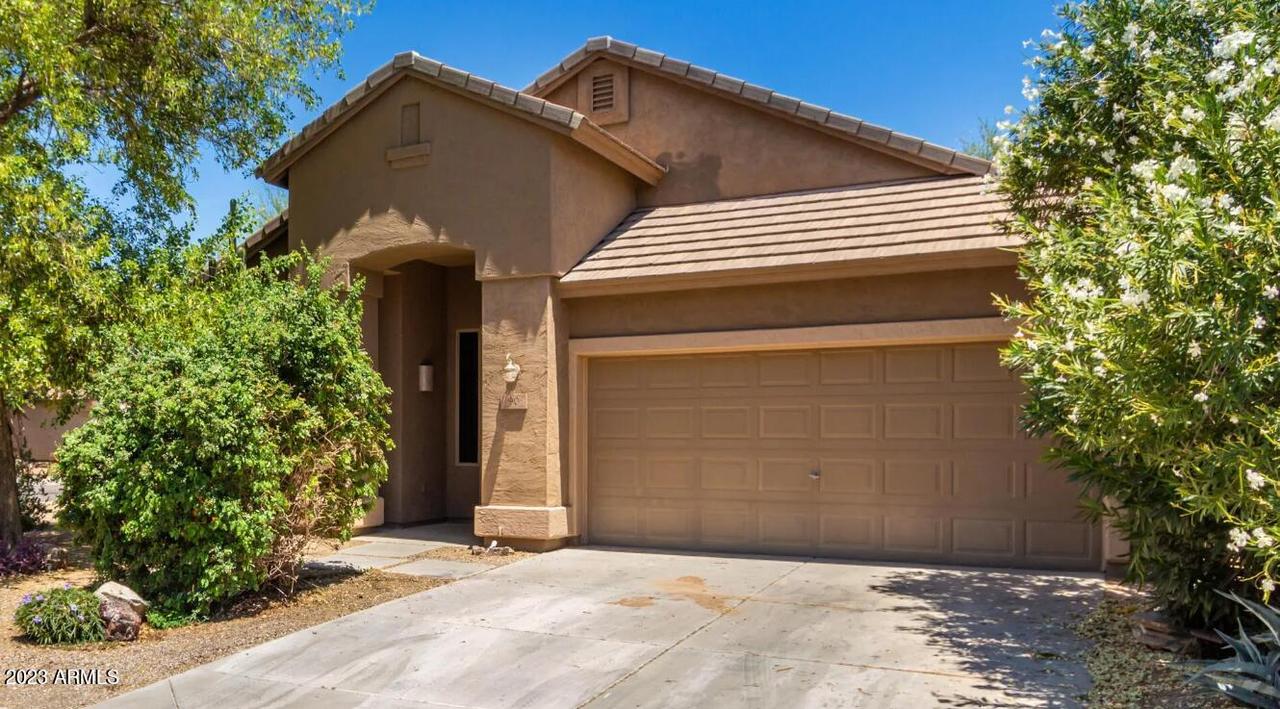 90 E Rock Wren Dr., San Tan Valley, AZ 85143