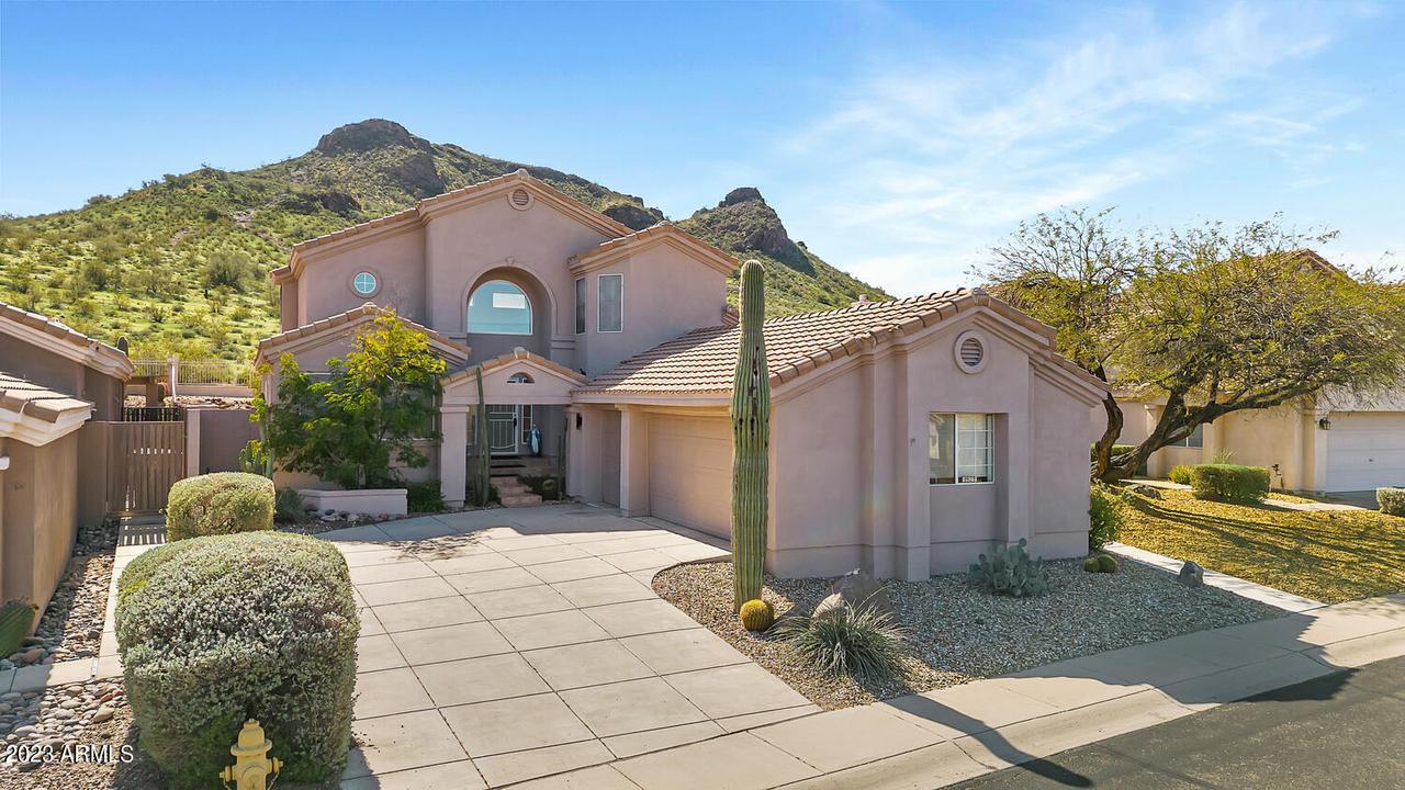 1627 E Waltann Ln., Phoenix, AZ 85022