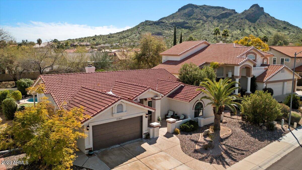 15861 N 15th St., Phoenix, AZ 85022