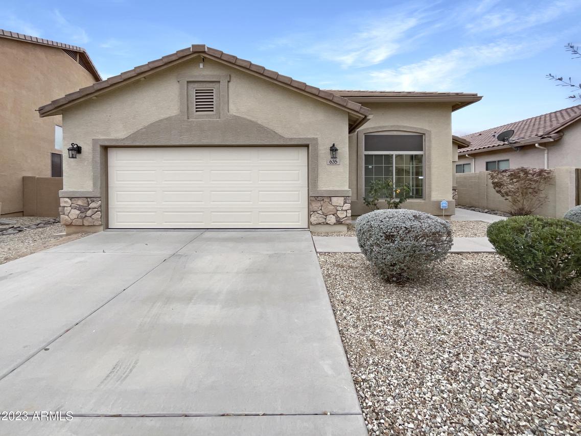 635 W Agrarian Hills Dr., San Tan Valley, AZ 85143