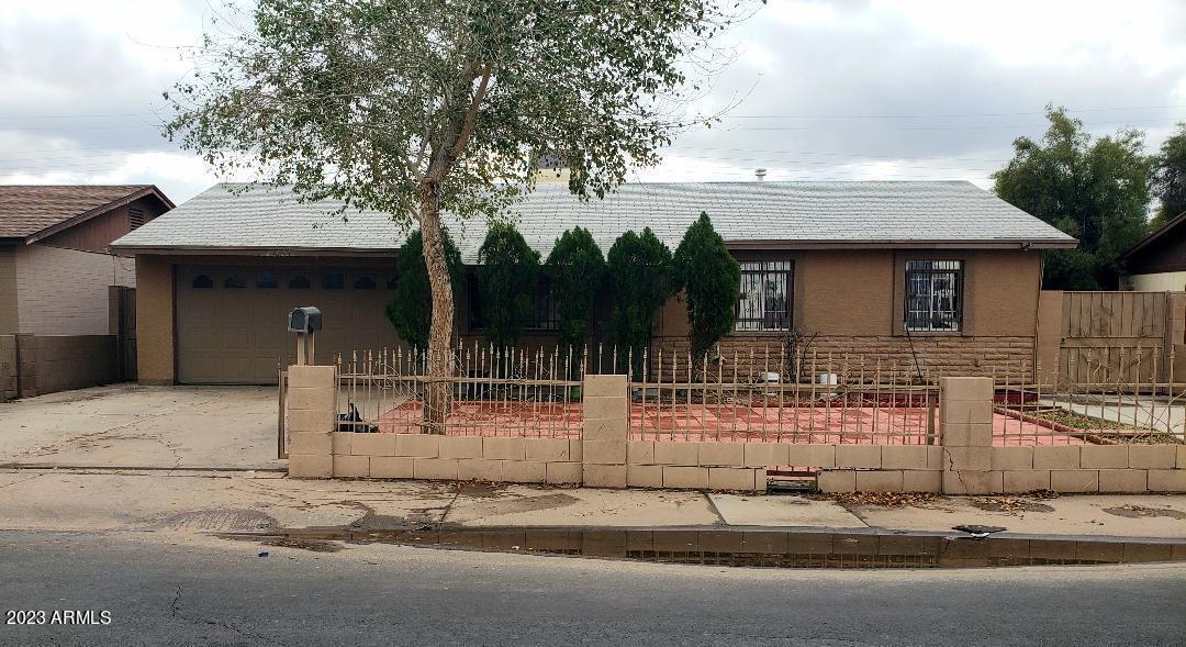 6831 W Mariposa St., Phoenix, AZ 85033