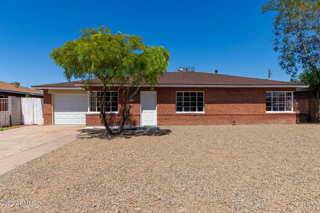 2024 E Hubbell St., Phoenix, AZ 85006