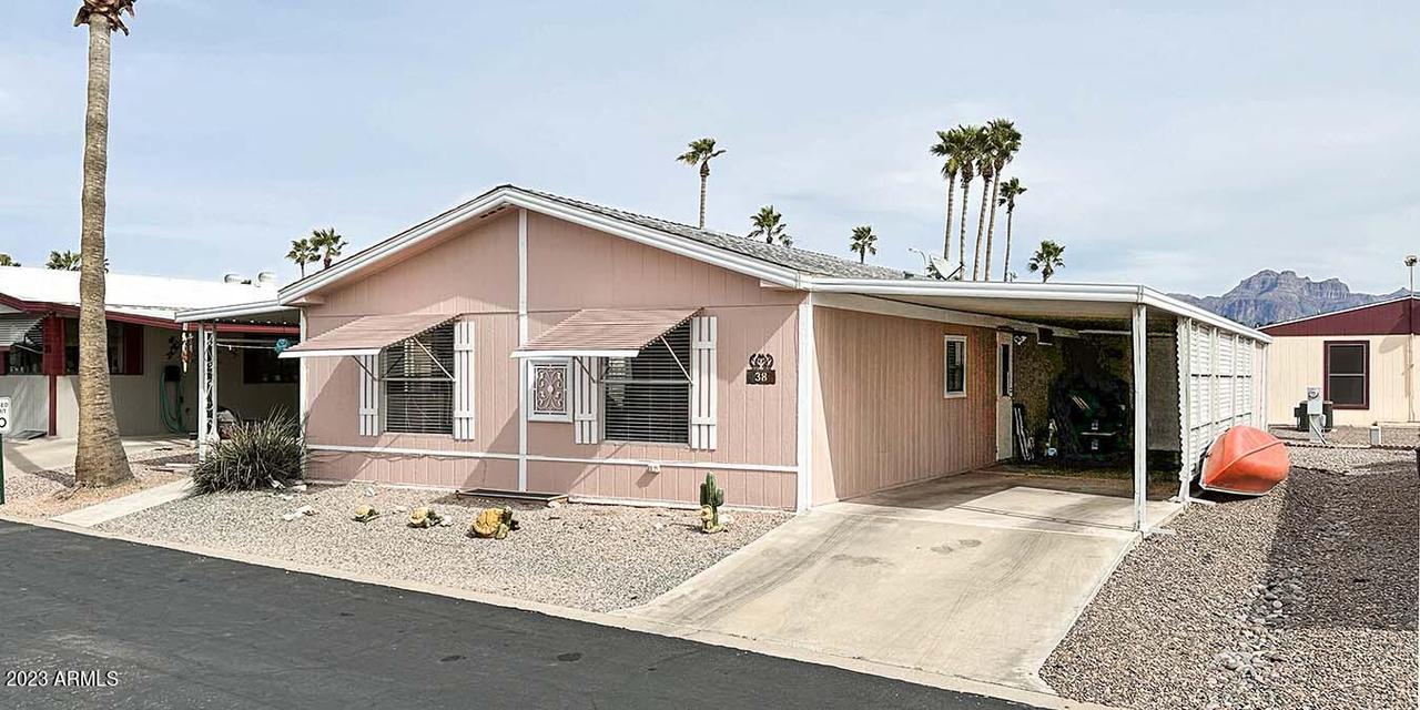 53 N Mountain Rd. #38, Apache Junction, AZ 85120