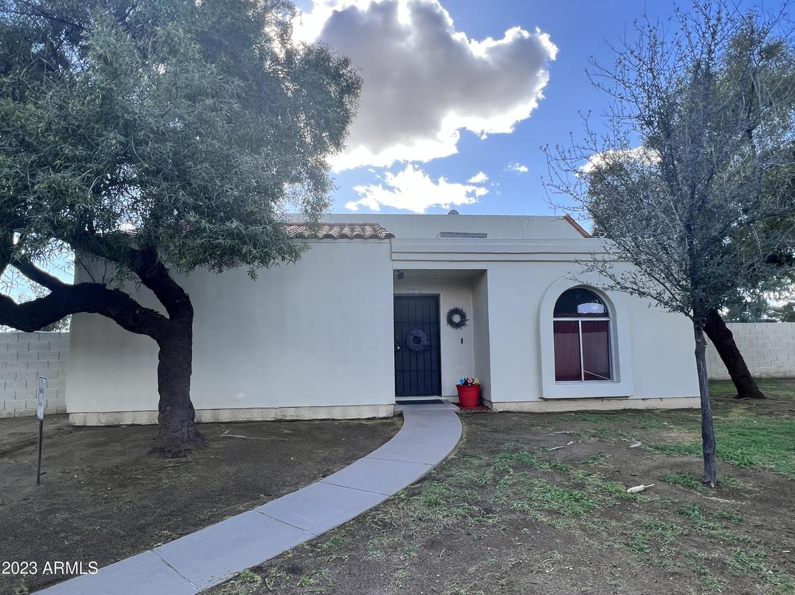3202 W Loma Ln. #4, Phoenix, AZ 85051