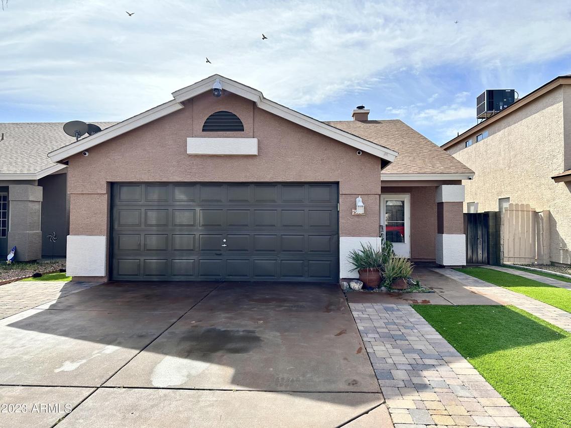 7531 W Cinnabar Ave., Peoria, AZ 85345