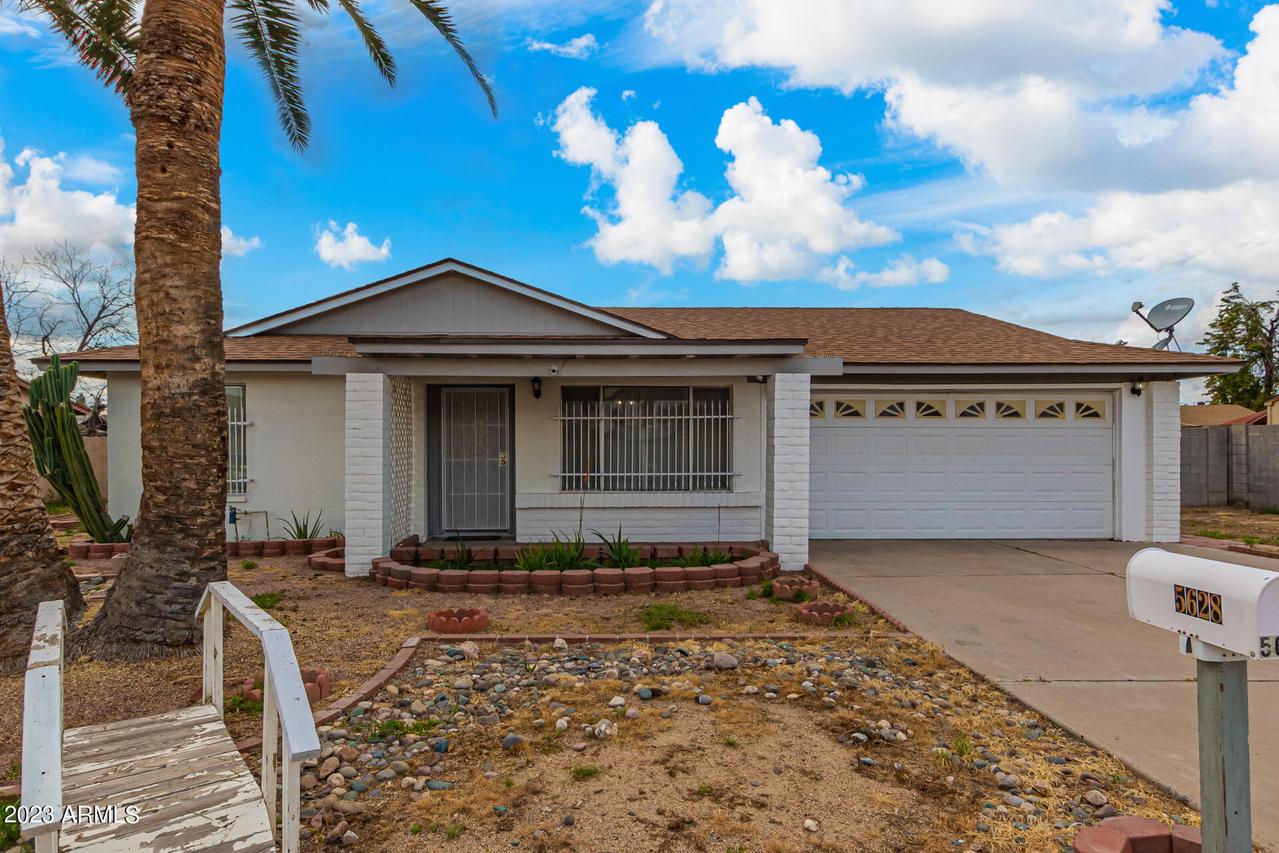 5628 N 72nd Ave., Glendale, AZ 85303