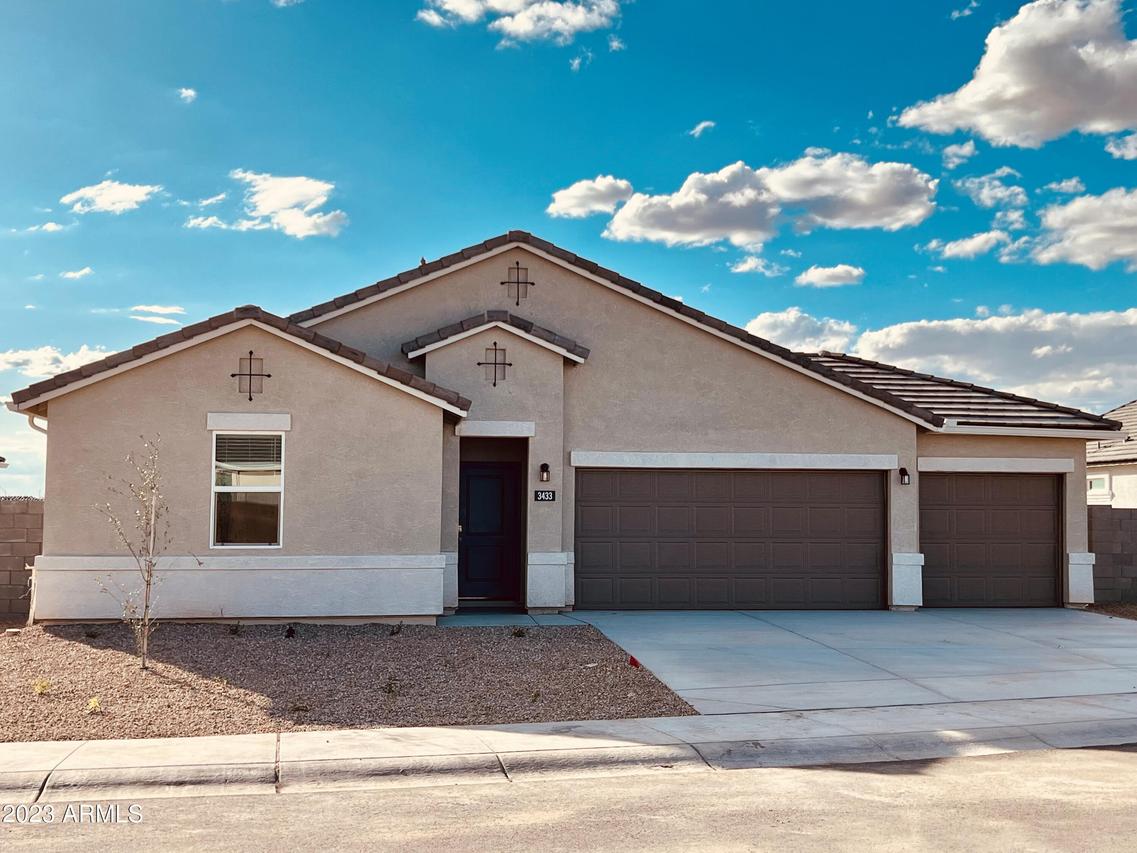 3433 N Montoya Ln., Casa Grande, AZ 85122