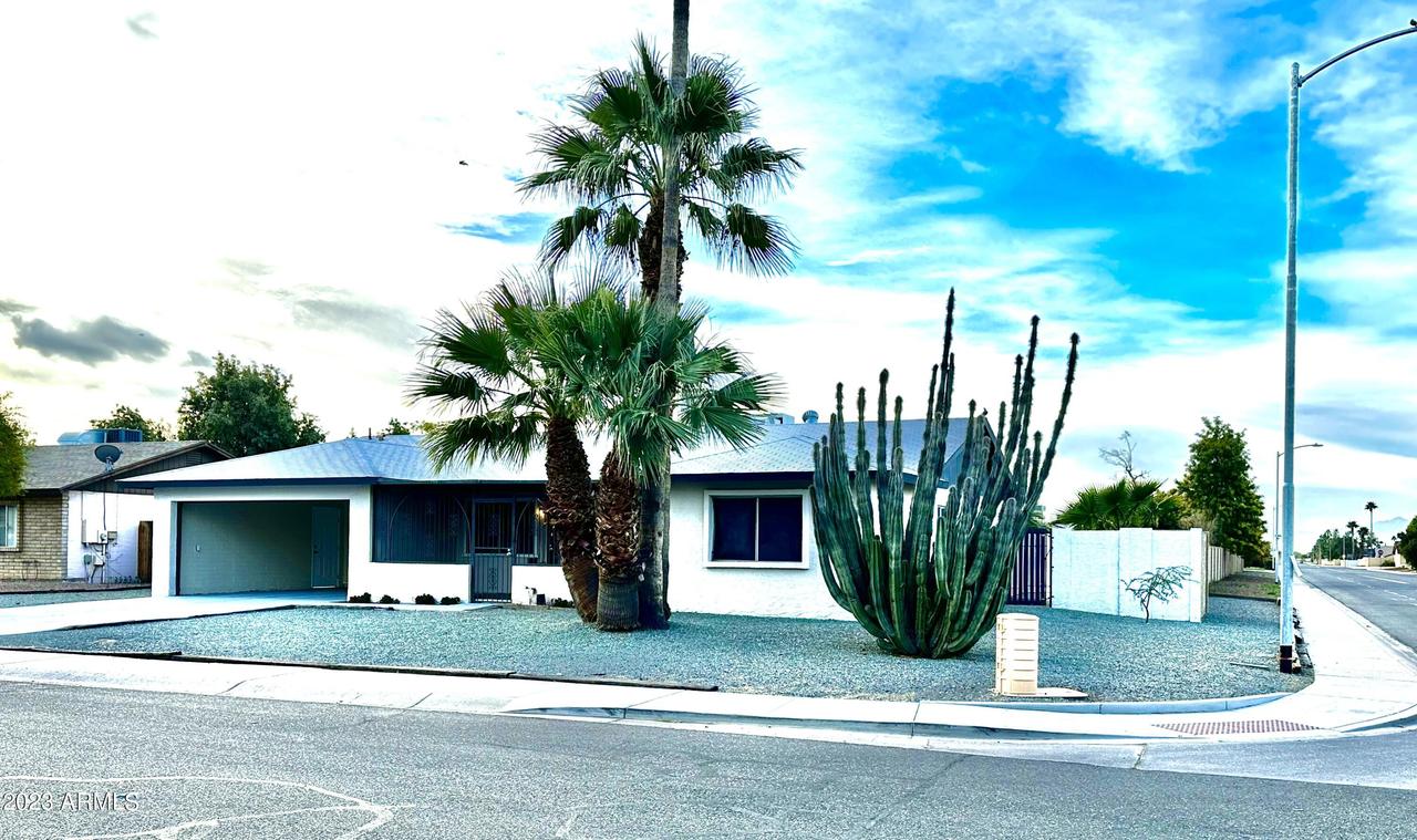 8843 W Cinnabar Ave., Peoria, AZ 85345
