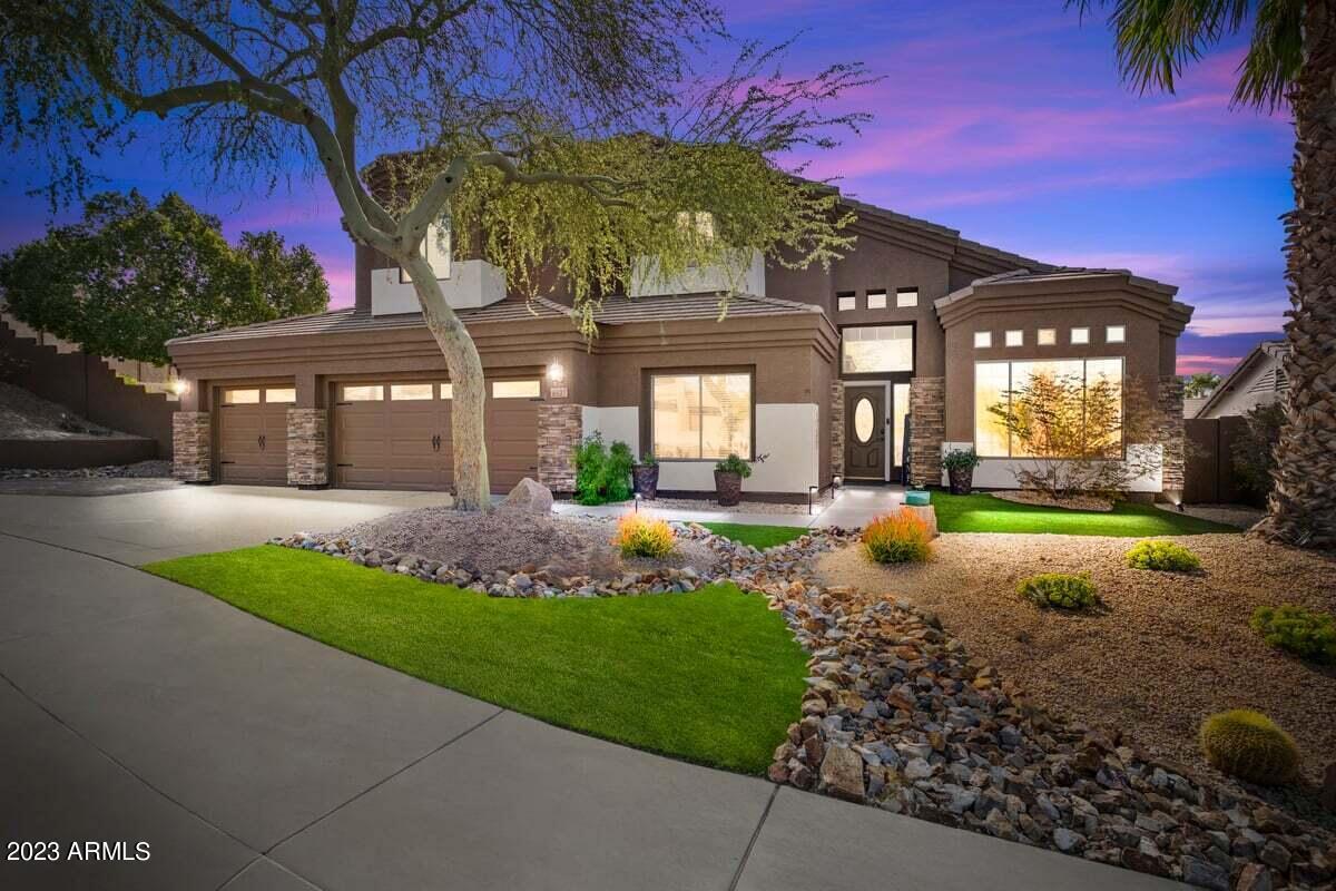 6327 W Paso Tr., Phoenix, AZ 85083