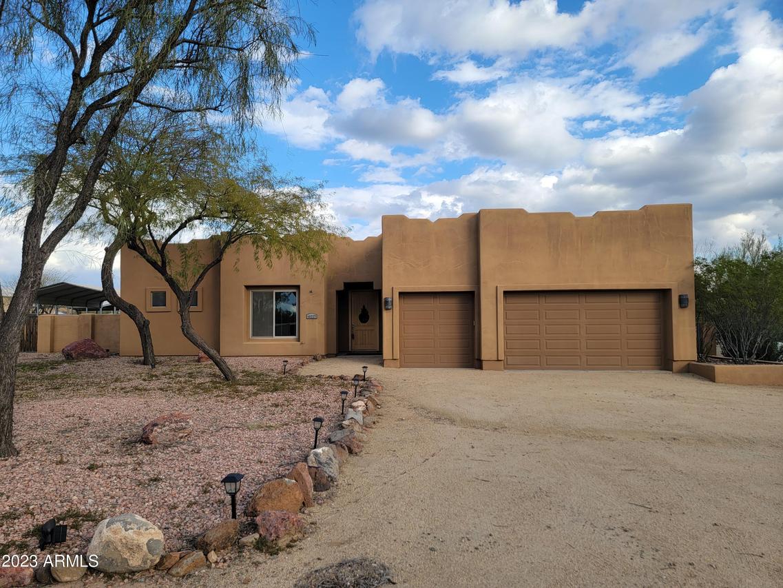 40227 N 2nd Dr., Phoenix, AZ 85086