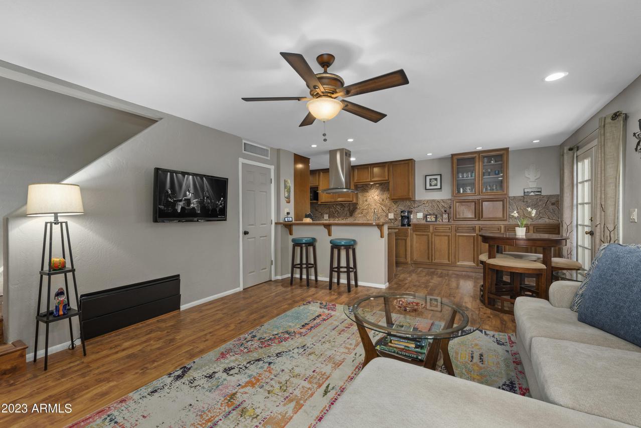 10407 N 10th Pl. #2, Phoenix, AZ 85020