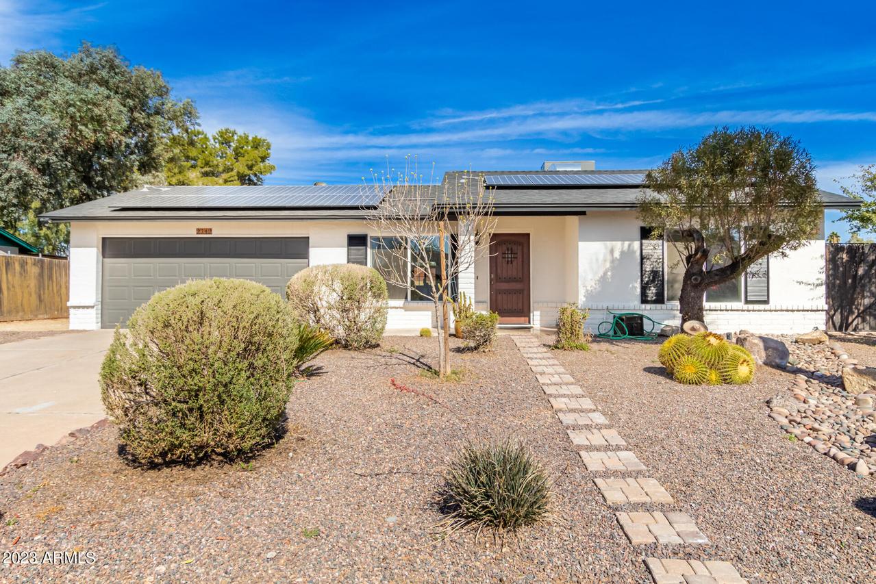 2312 W Los Arboles Pl., Chandler, AZ 85224