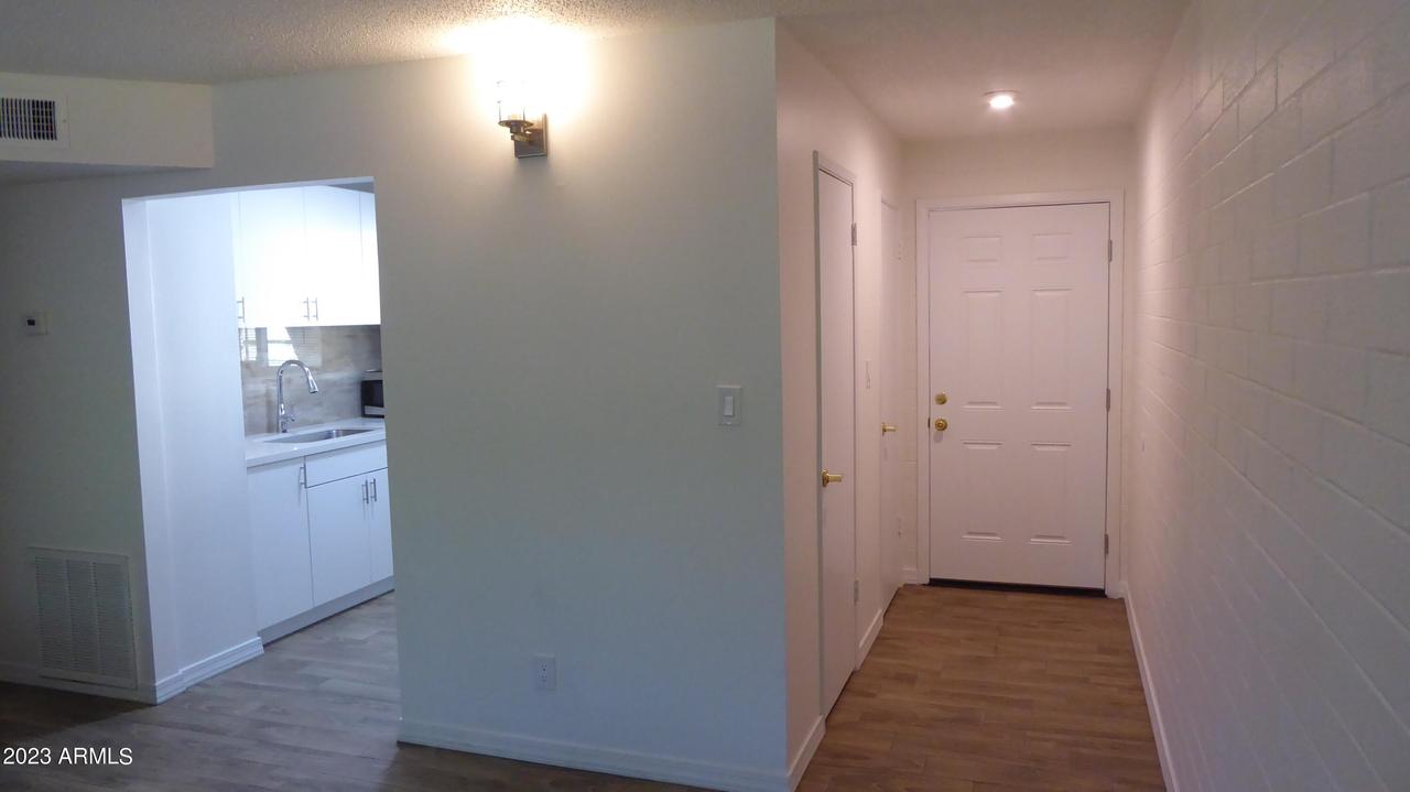 814 N 82nd St. #G106, Scottsdale, AZ 85257