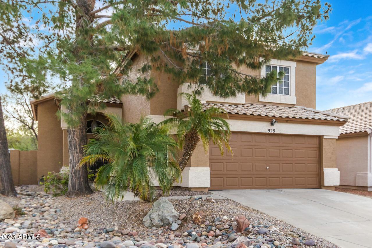 929 N Kingston St., Gilbert, AZ 85233