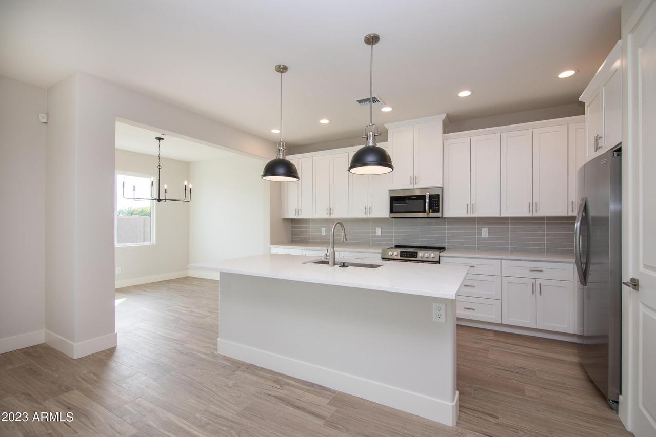 11403 N 50th Ln., Glendale, AZ 85304