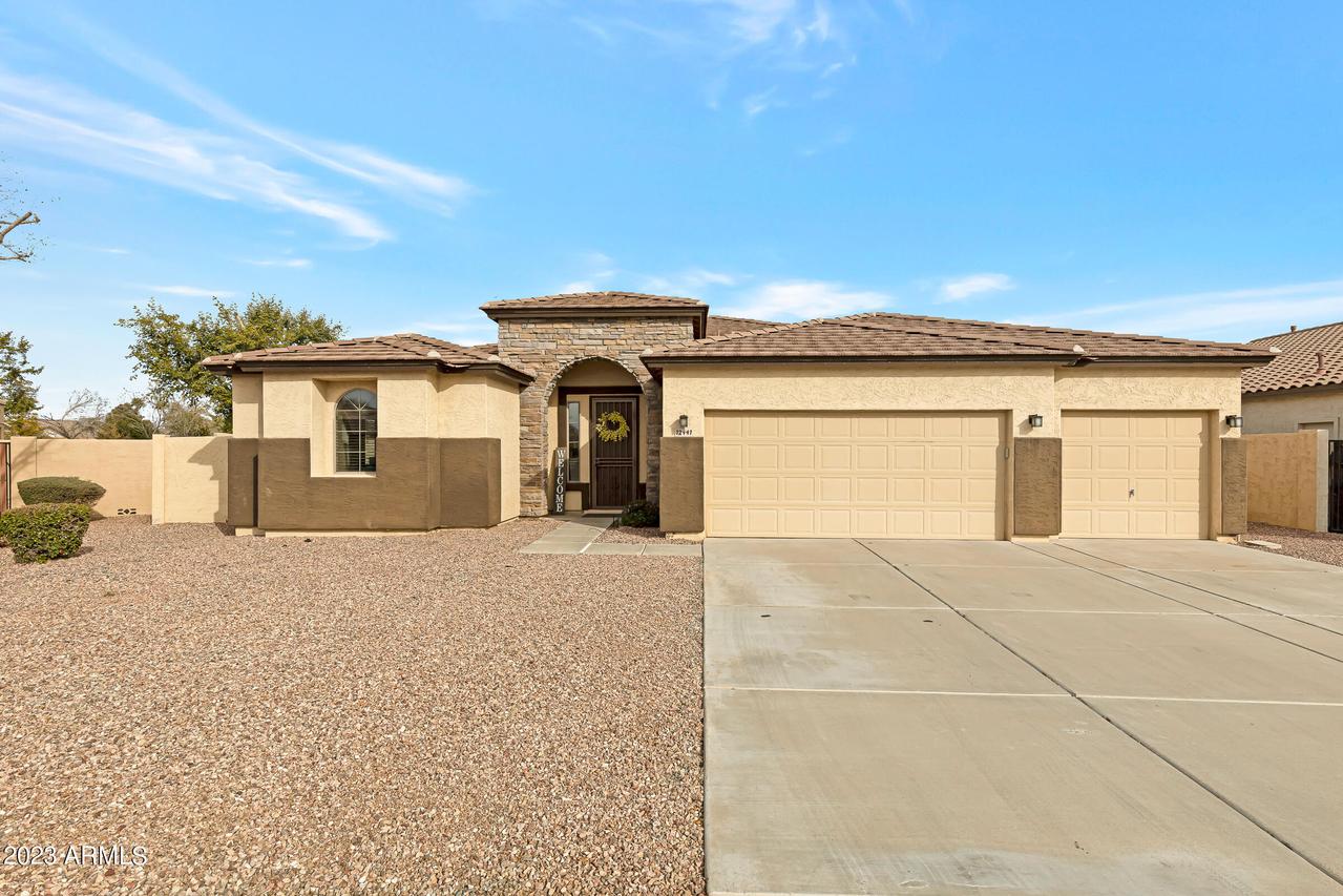 12441 N 82nd Ave., Peoria, AZ 85381