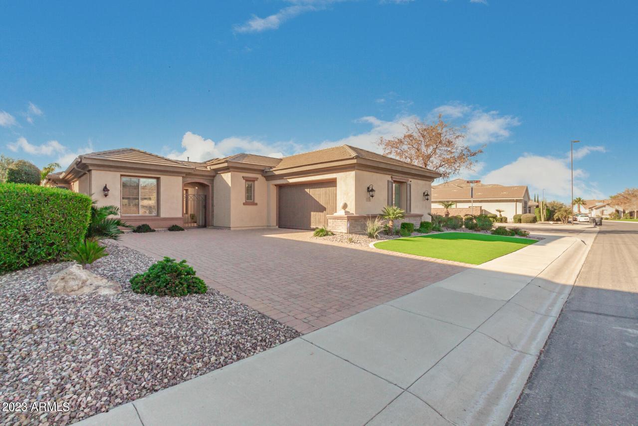 71 W Coconino Pl., Chandler, AZ 85248
