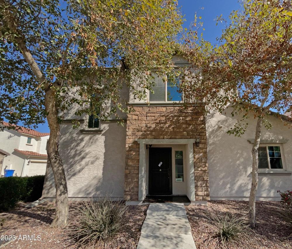 2170 W Scully Dr., Phoenix, AZ 85023