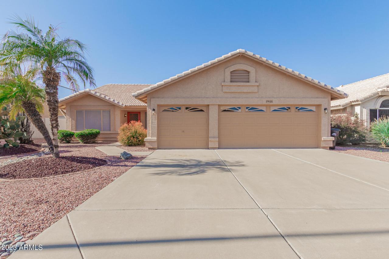 2466 N Saffron St., Mesa, AZ 85215