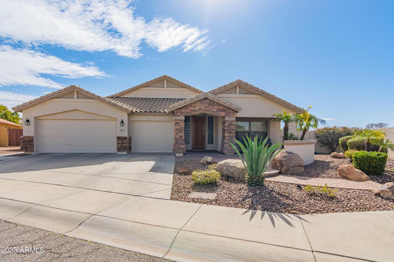 22825 N Hance Blvd., Phoenix, AZ 85027