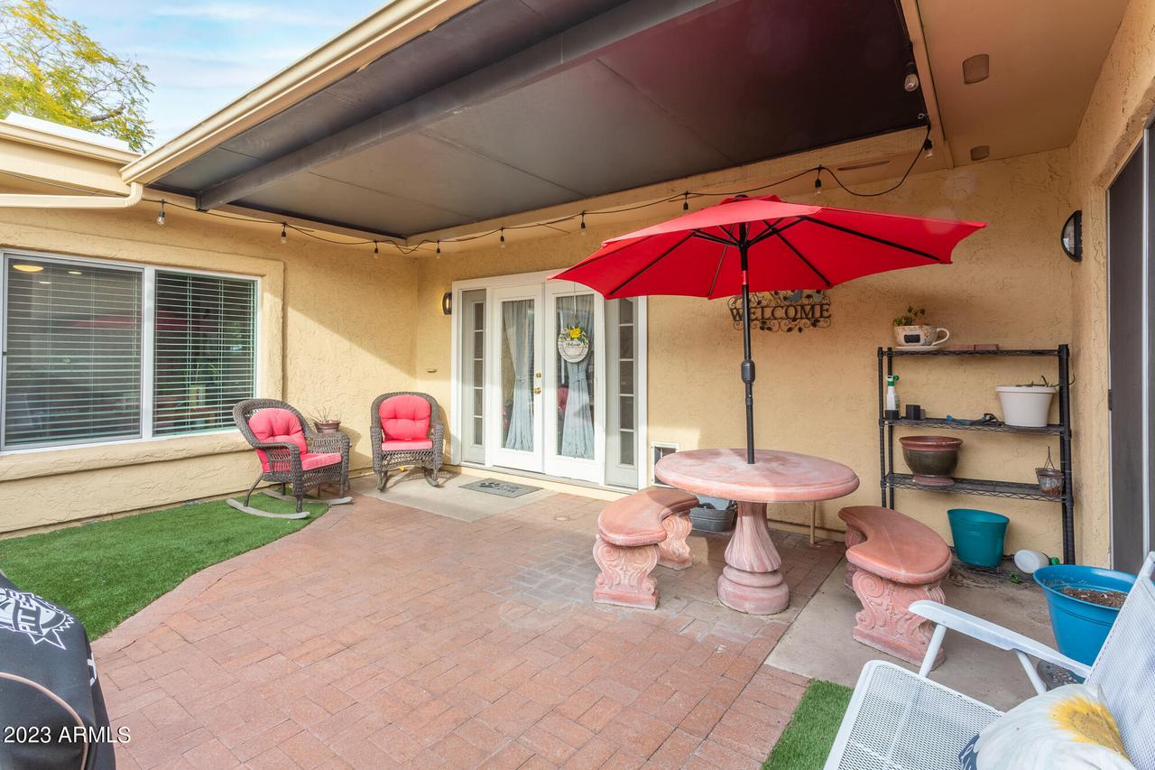 5836 W Winchcomb Dr., Glendale, AZ 85306