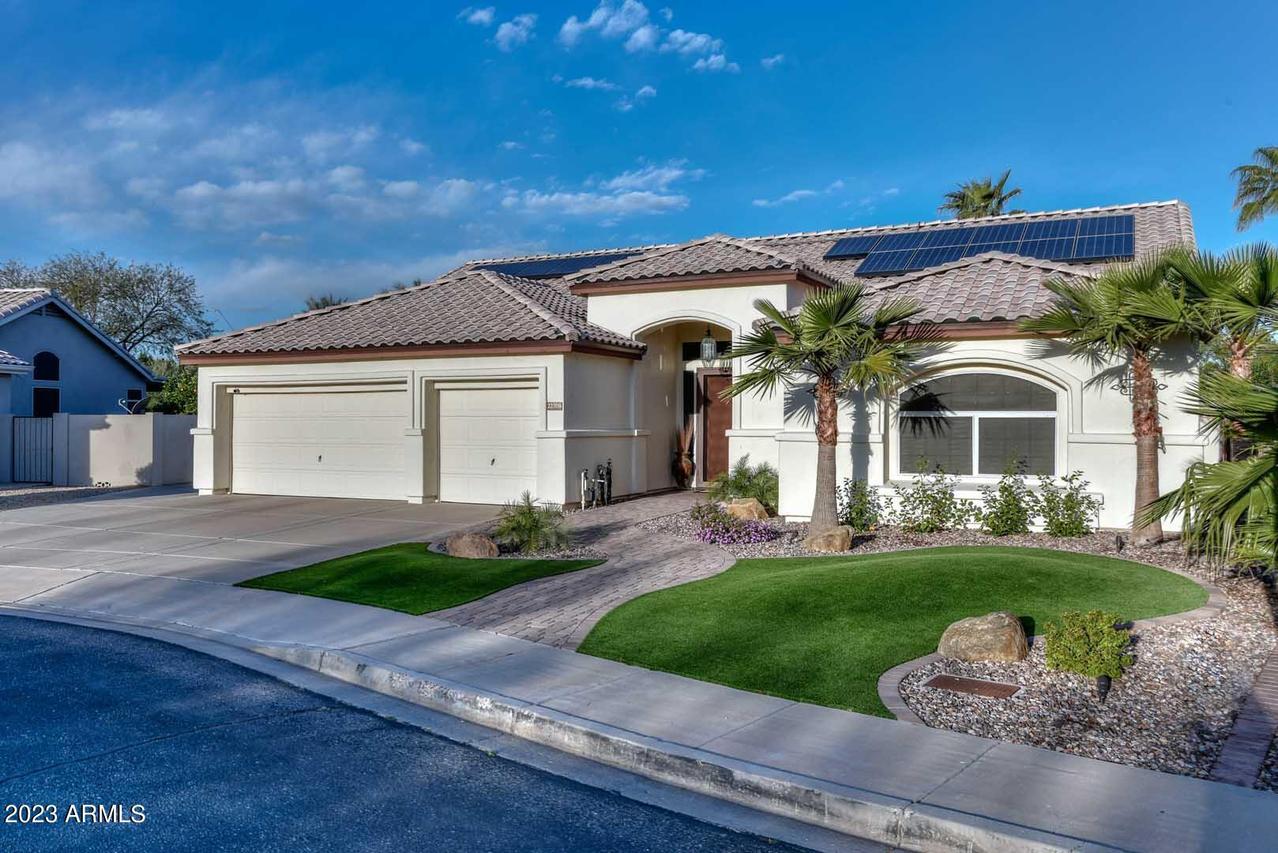 22708 N 73rd Dr., Glendale, AZ 85310