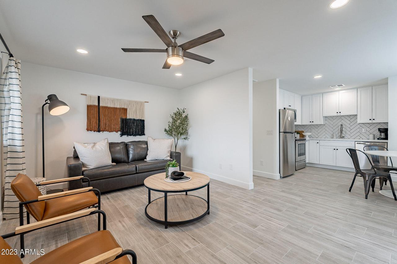 6714 E Earll Dr., Scottsdale, AZ 85251