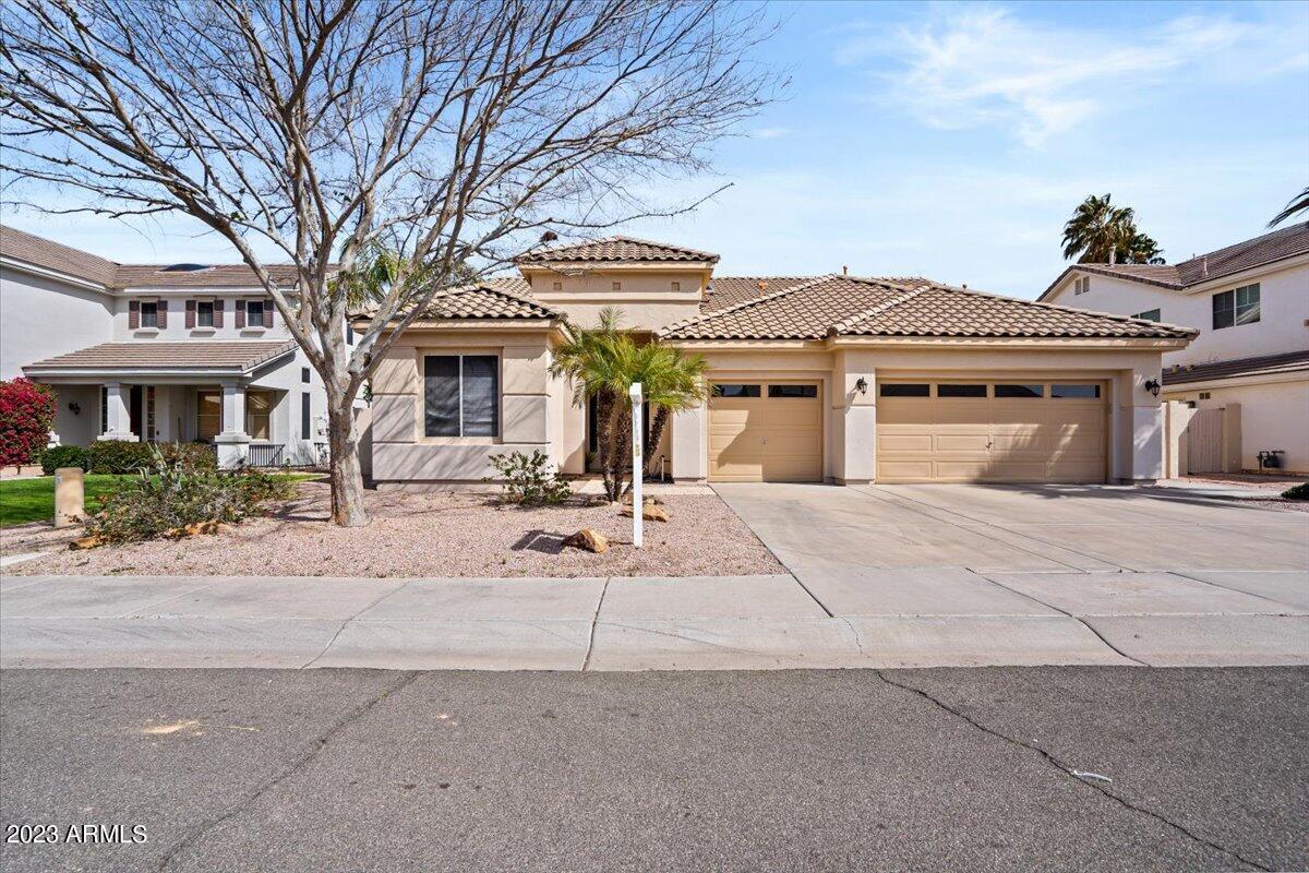 661 N Velero St., Chandler, AZ 85225