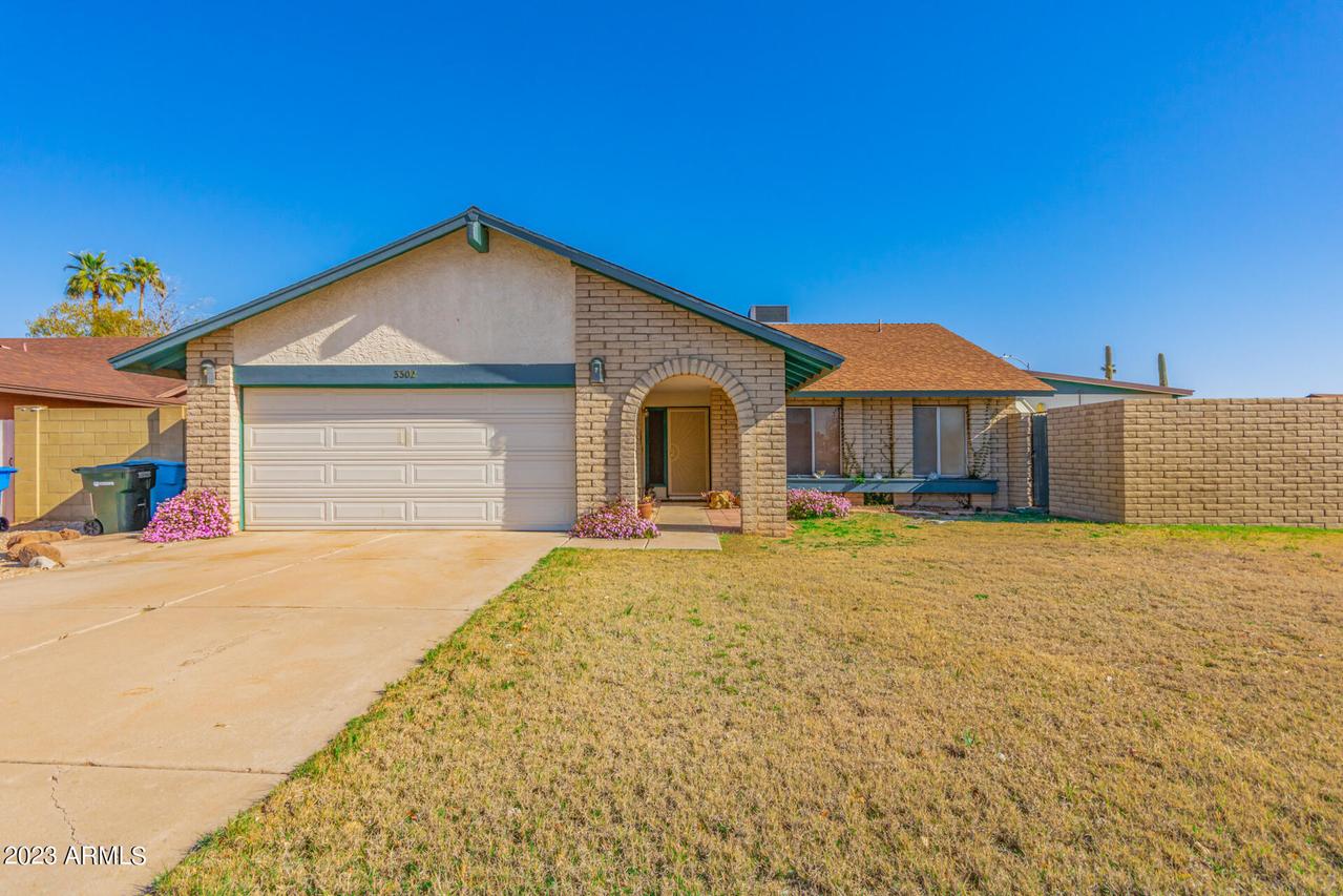 3302 W Phelps Rd., Phoenix, AZ 85053