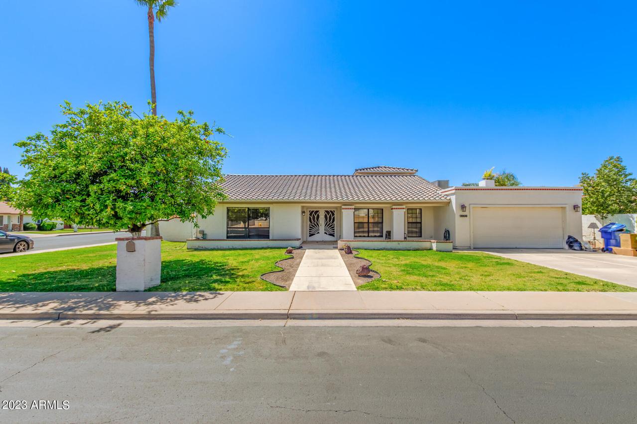 2208 N Gaylord St., Mesa, AZ 85213