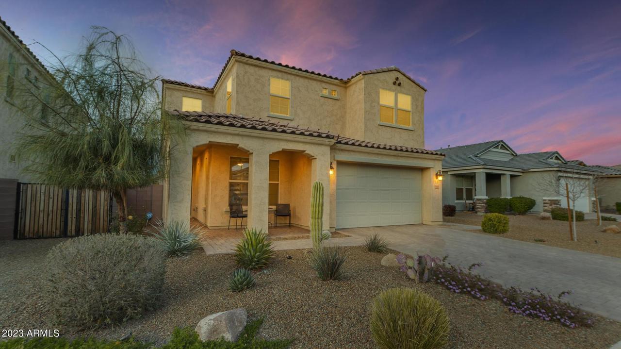 546 E Balao Dr., Phoenix, AZ 85085