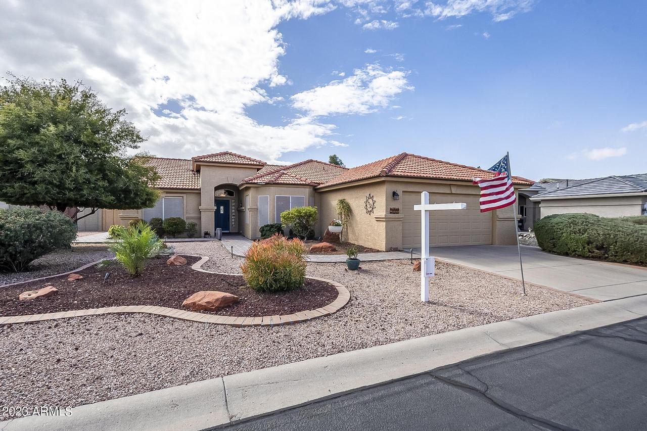 9111 E Coopers Hawk Dr., Sun Lakes, AZ 85248