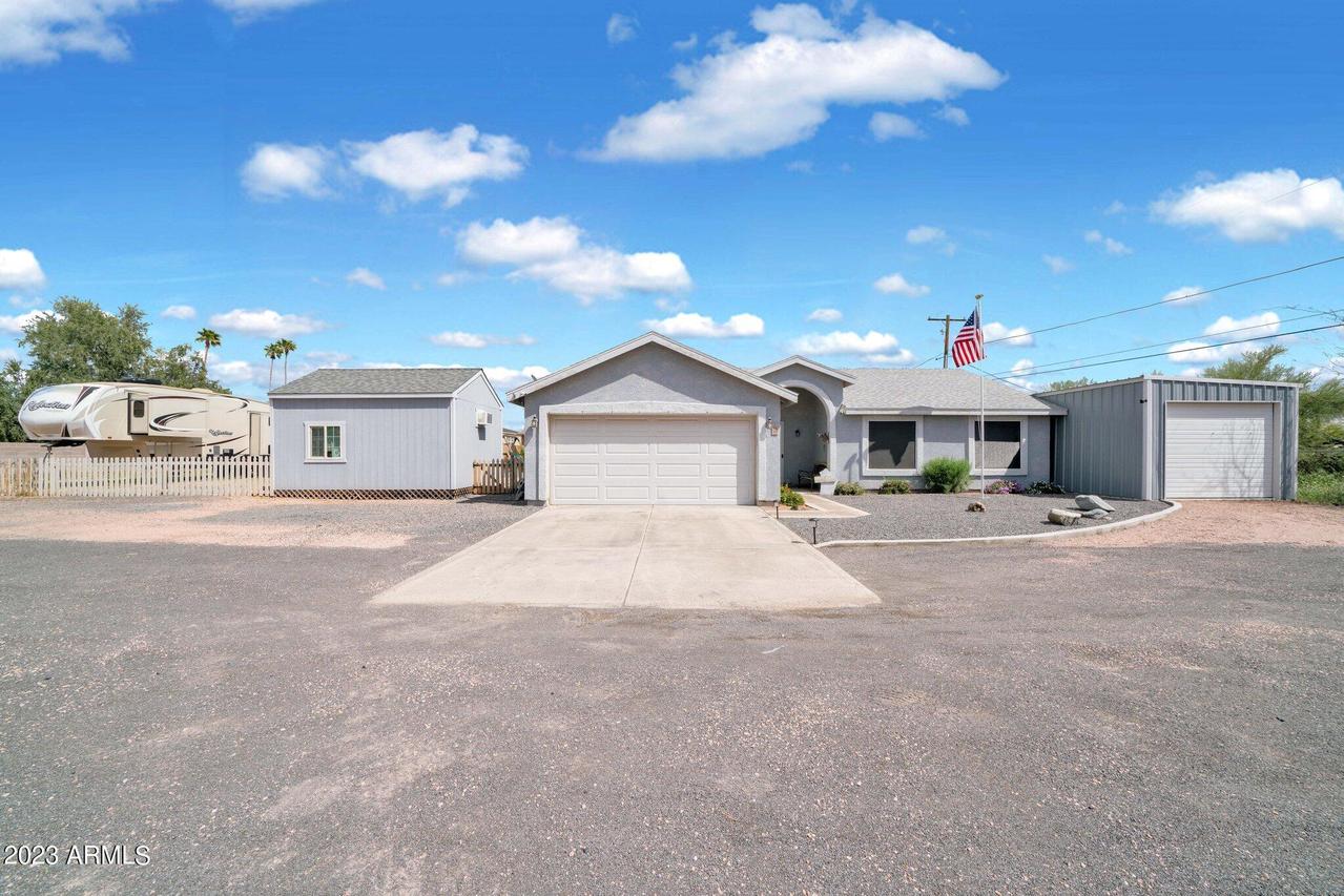 139 S 102nd Way, Mesa, AZ 85208