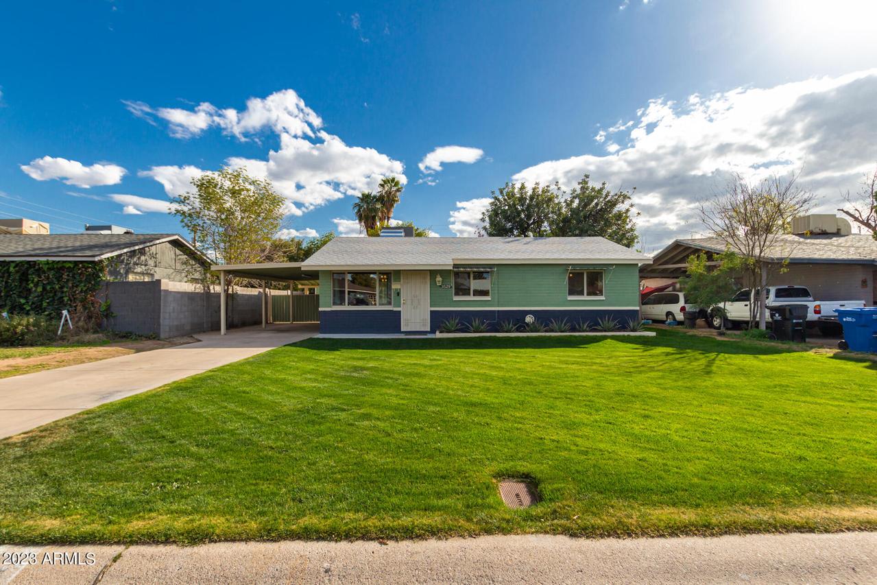 3529 E Sheridan St., Phoenix, AZ 85008