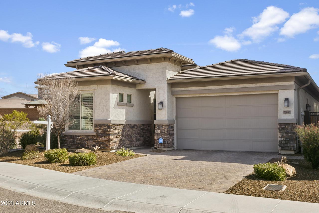 22033 N 33rd Pl., Phoenix, AZ 85050