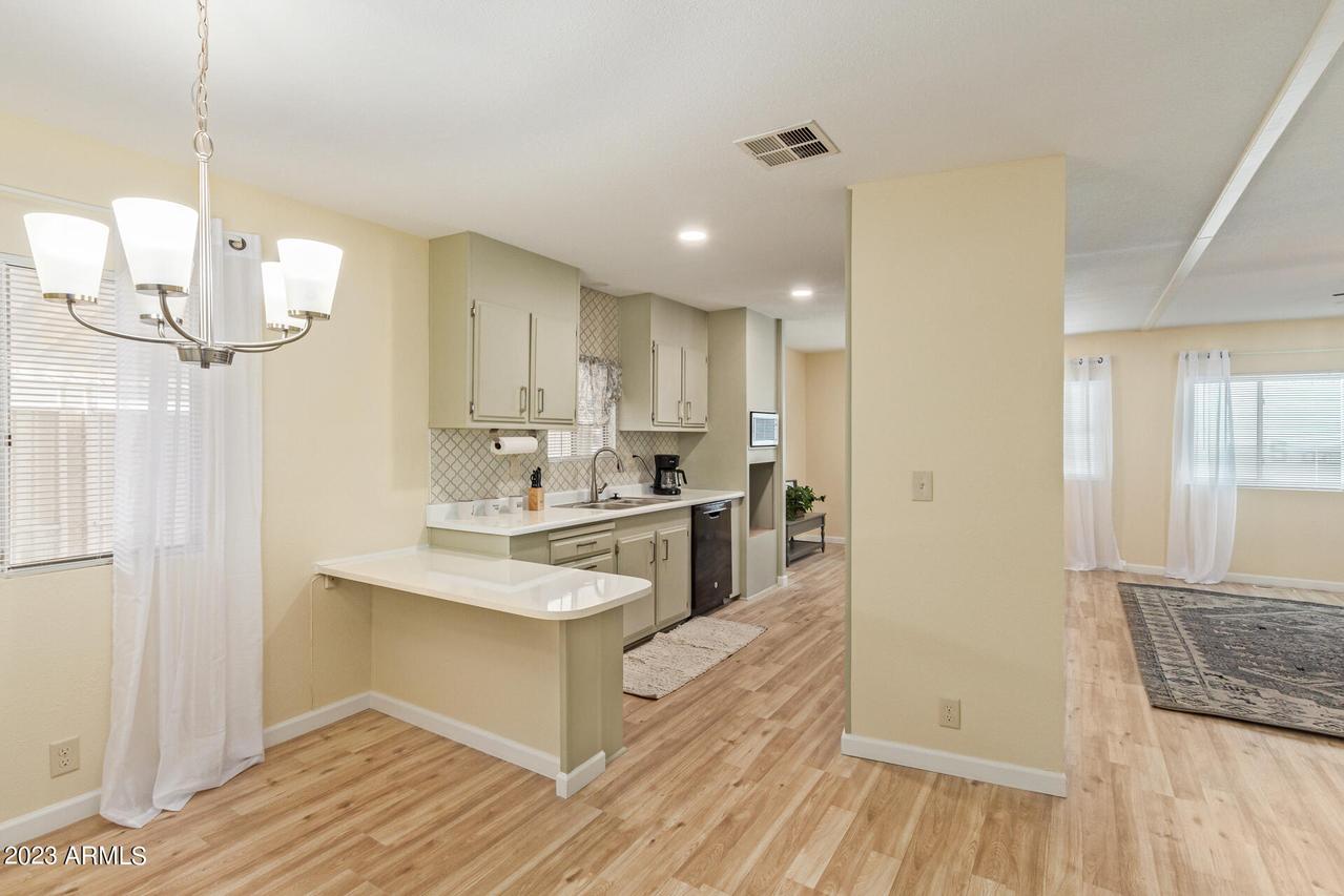 201 S Greenfield Rd. #33, Mesa, AZ 85206