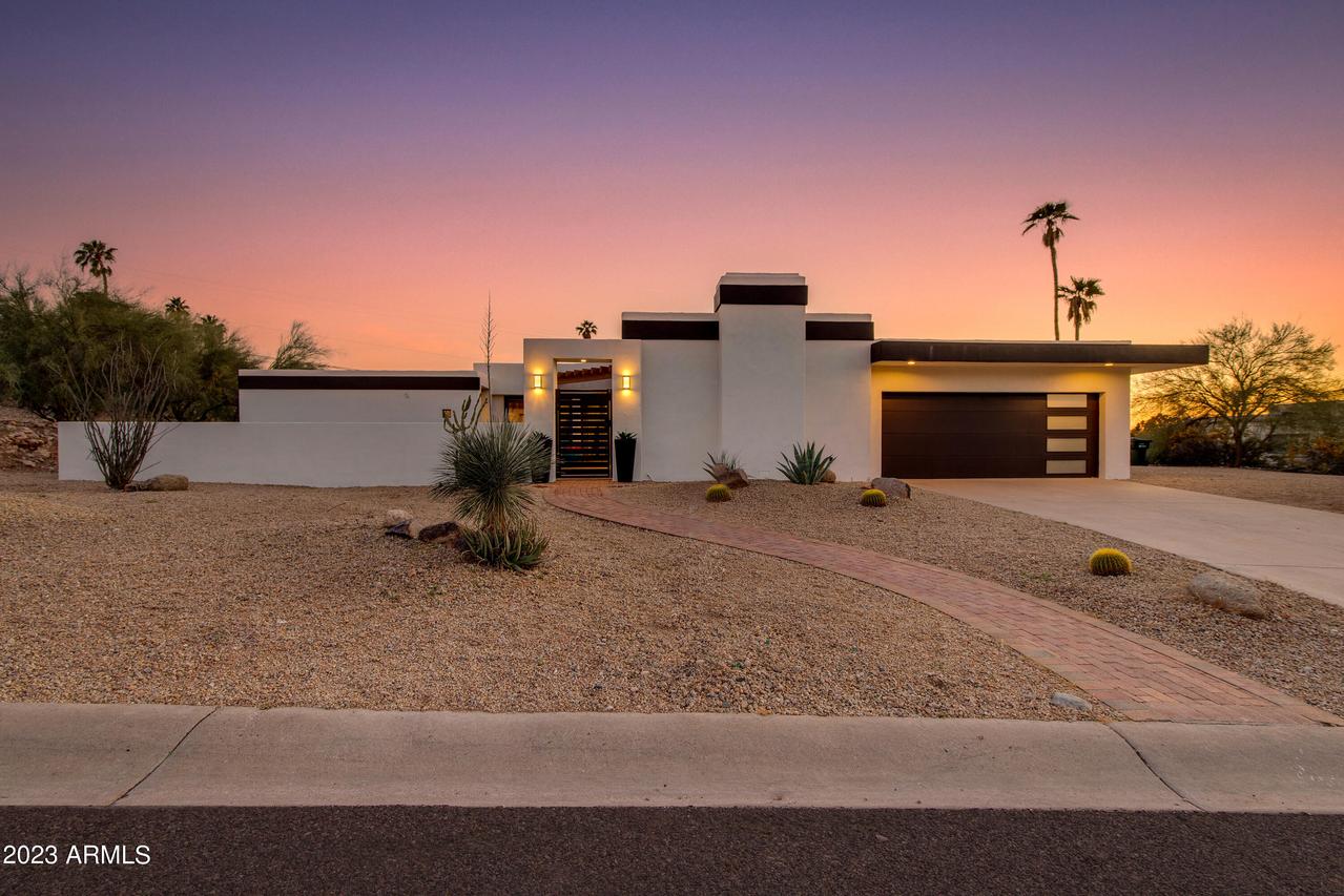 4545 E Solano Dr., Phoenix, AZ 85018