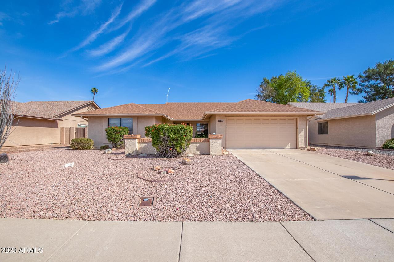 18903 N 97th Ln., Peoria, AZ 85382