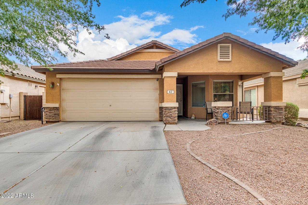 42 W Grey Stone St., San Tan Valley, AZ 85143
