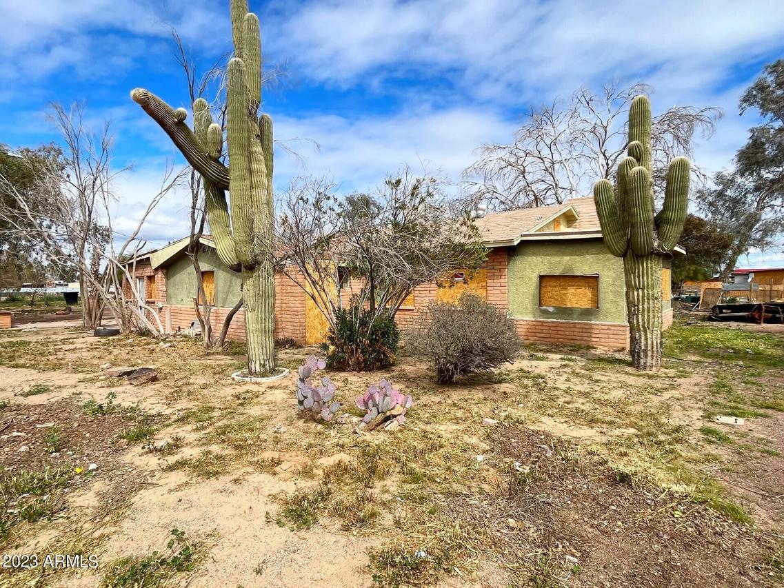 21710 W Wilson Ave., Wittmann, AZ 85361