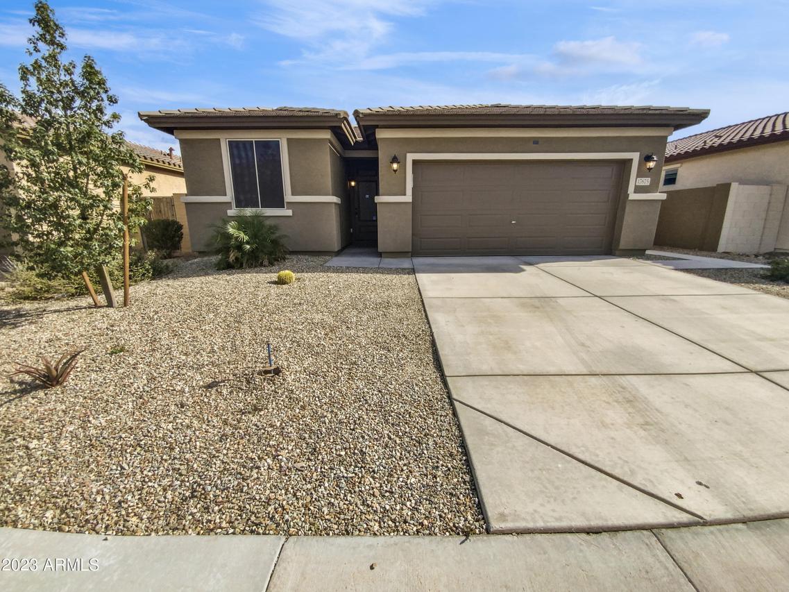 17675 W Daley Ln., Surprise, AZ 85387