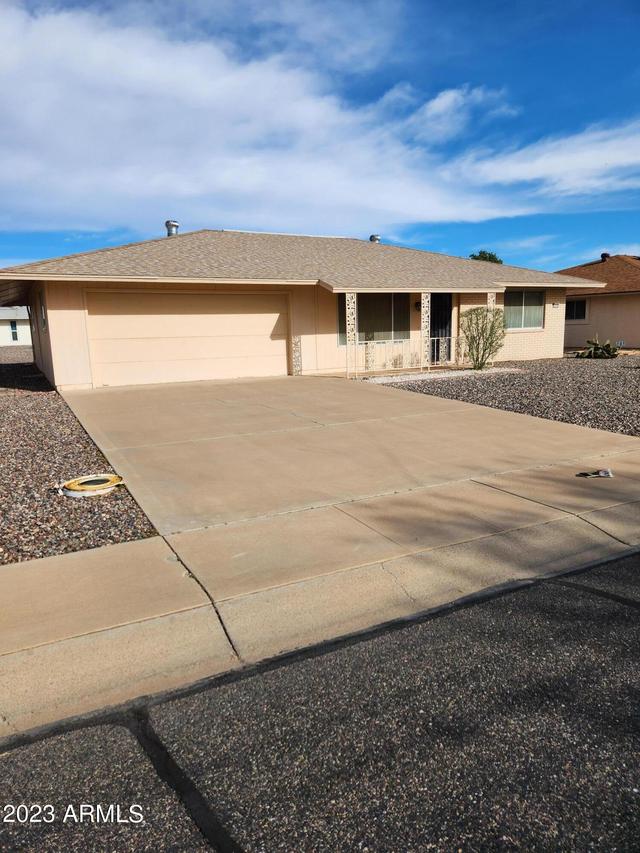 10506 W Concho Cir., Sun City, AZ 85373