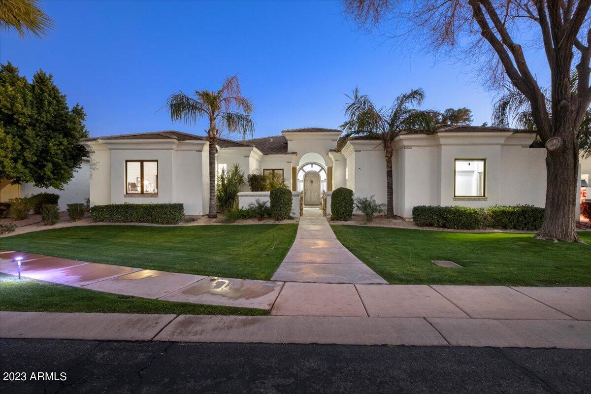 1535 W Augusta Ave., Phoenix, AZ 85021