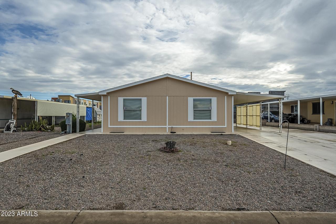 9727 E Flossmoor Ave., Mesa, AZ 85208