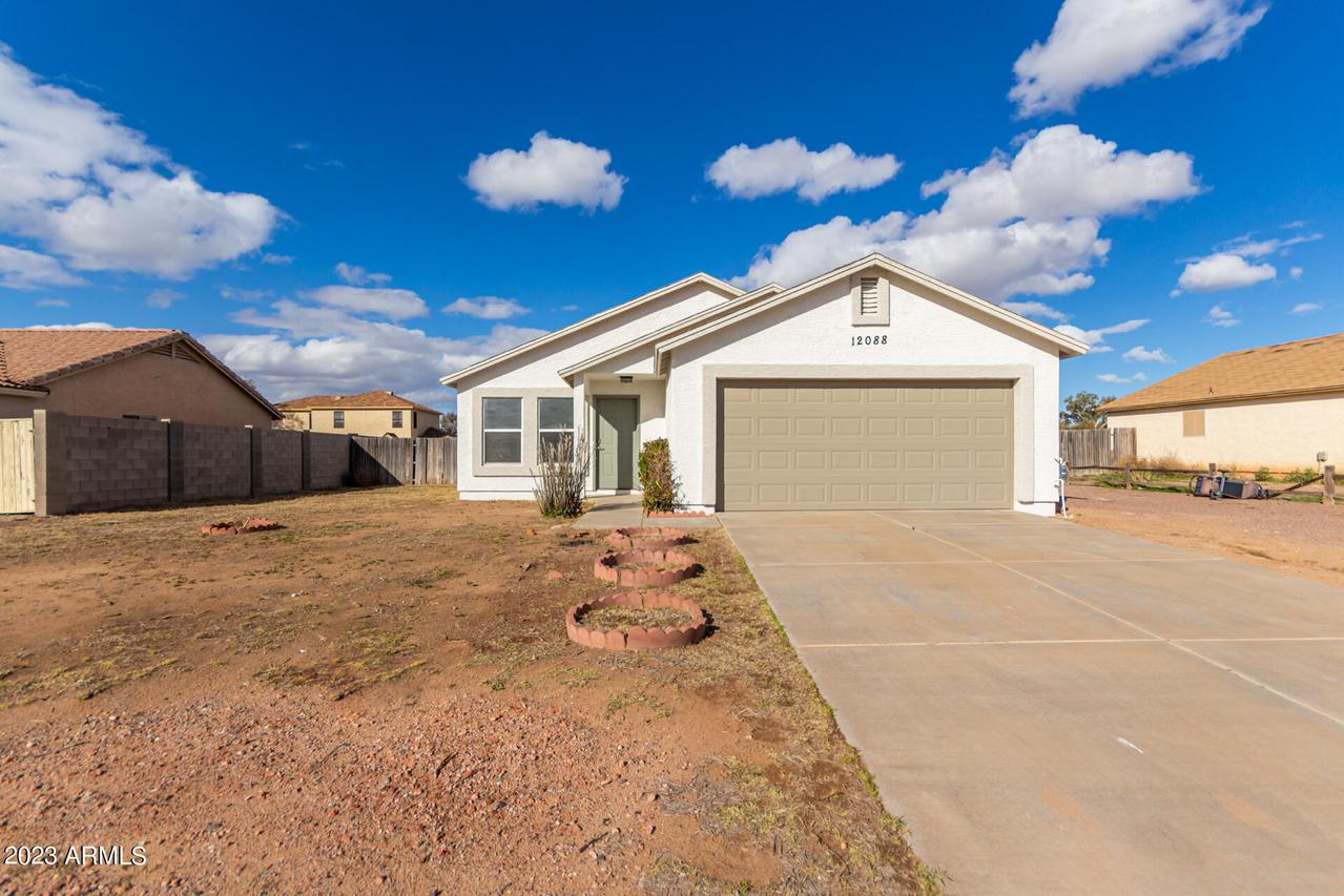 12088 W Cabrillo Dr., Arizona City, AZ 85123