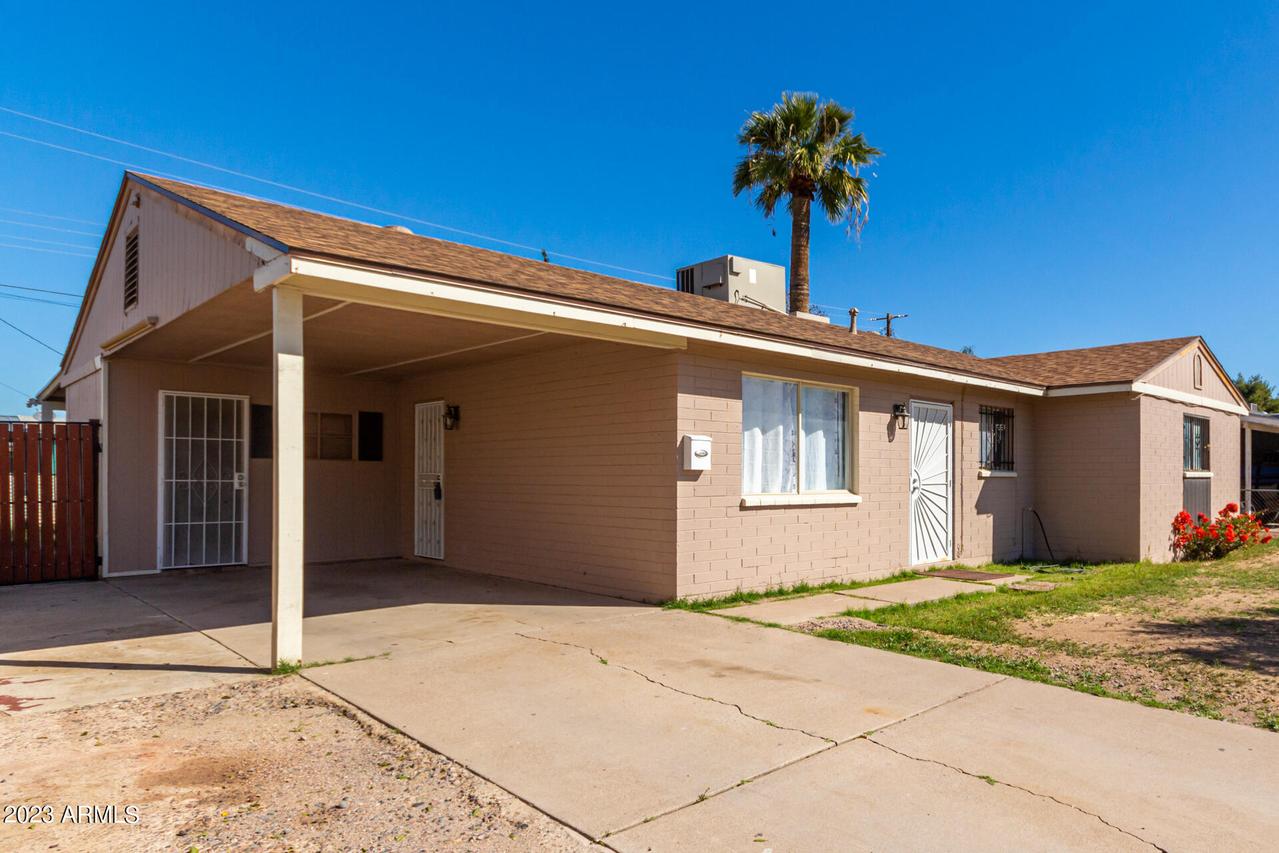 6714 W Highland Ave., Phoenix, AZ 85033