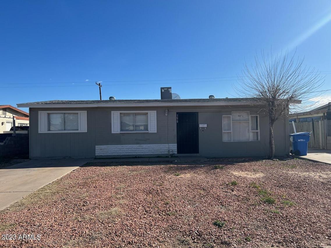 7619 W Clarendon Ave., Phoenix, AZ 85033