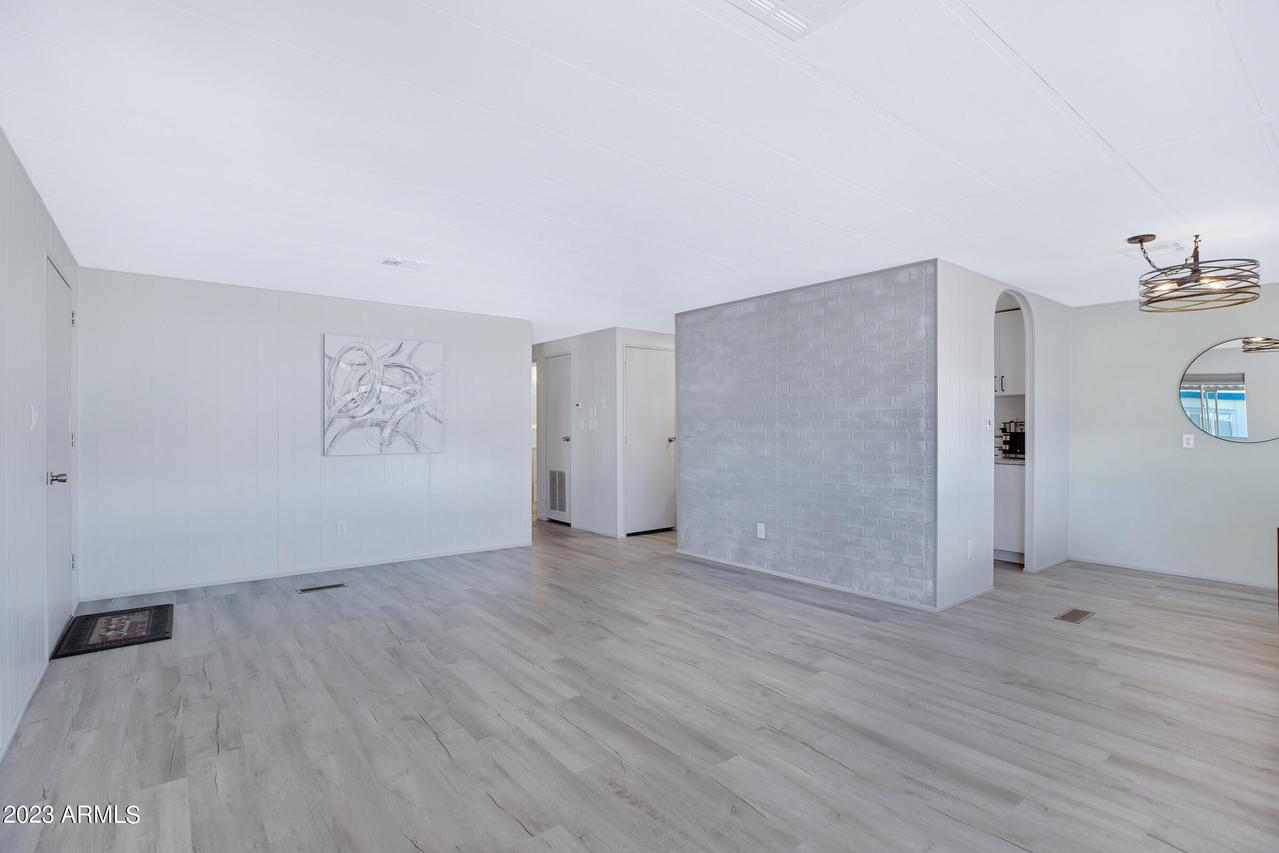 9501 E Broadway Rd. #12, Mesa, AZ 85208