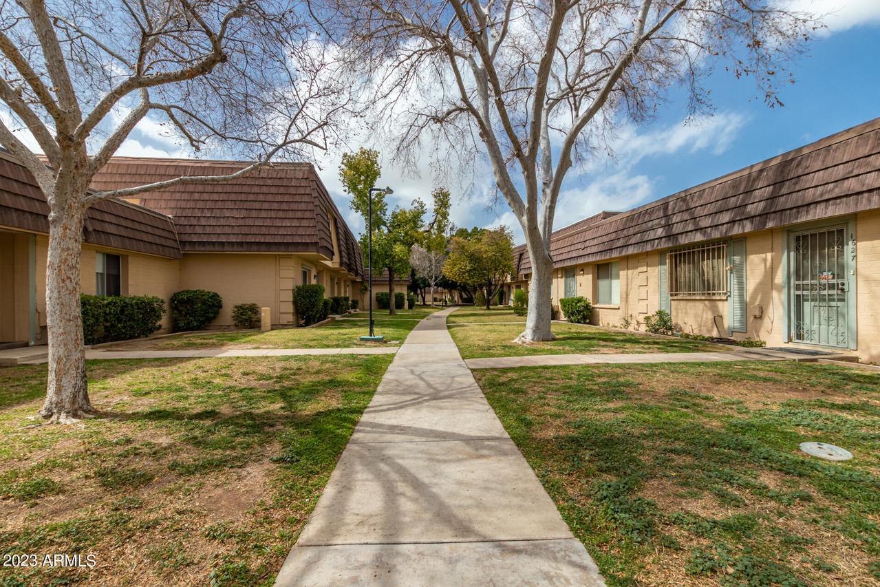 1625 E Malibu Dr., Tempe, AZ 85282