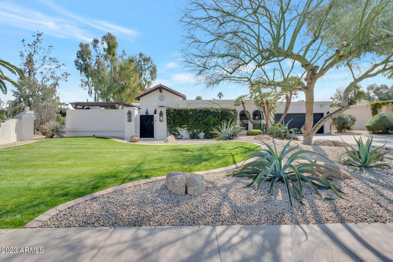 8143 E Quarterhorse Tr., Scottsdale, AZ 85258